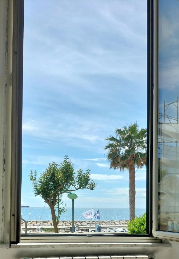 Maison De Revel Civitavecchia Exterior foto