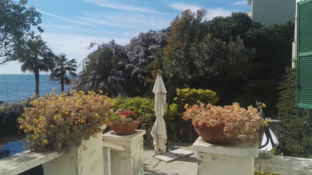 Maison De Revel Civitavecchia Exterior foto